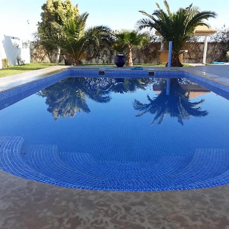 Villa CLIMATISEE avec piscine privée, ras el ma Bouarfaten Exterior foto